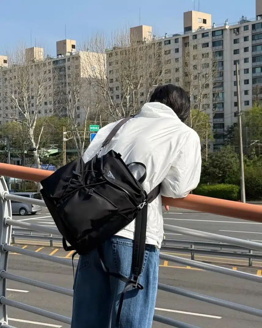 환한 벚꽃같은 우석 미소