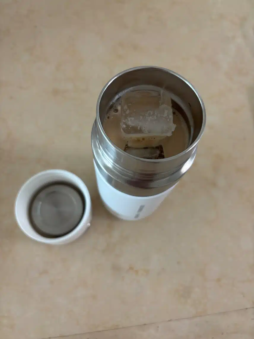 아이스라떼 한잔🥤