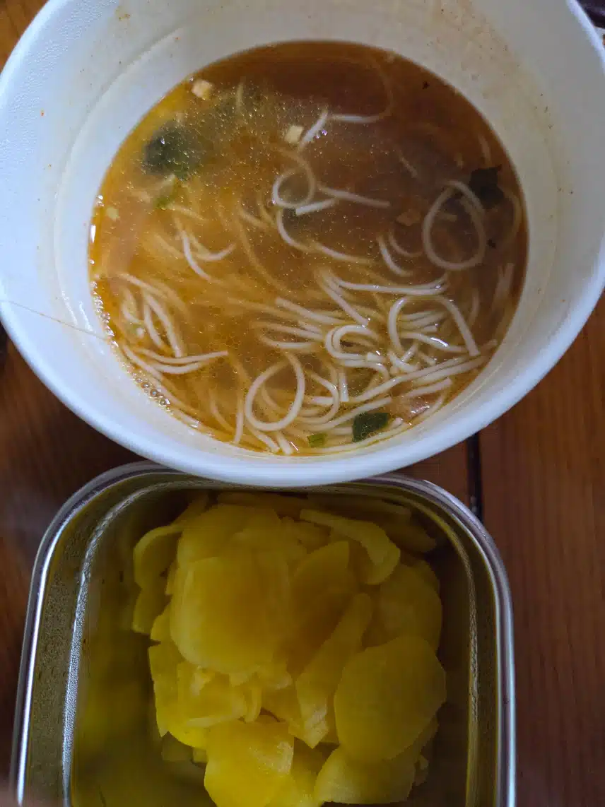 시원한 멸치현미국수