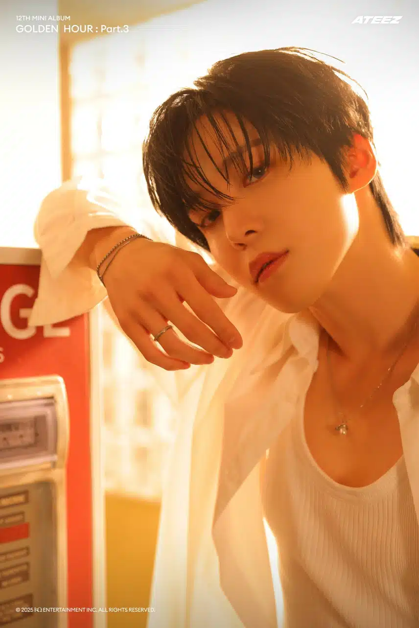 ATEEZ(에이티즈) GOLDEN HOUR : Part.3 Album Photo 1
