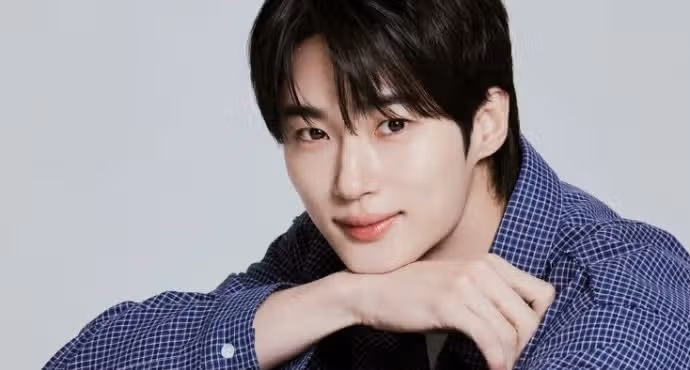 ☘️변우석, 5월 라이징스타 브랜드평판 1위
