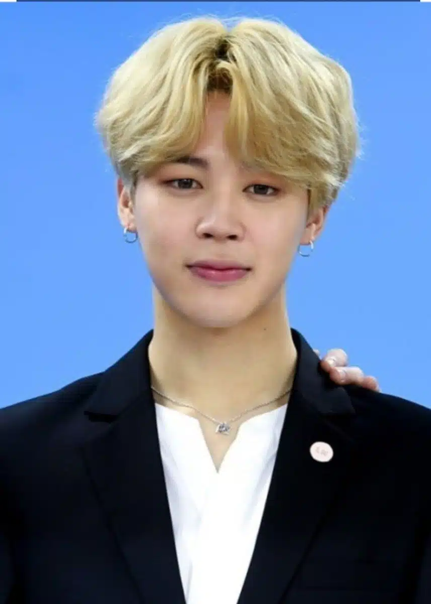 지민이의 페이스오프가 1억5천 스트리밍을 돌파했네요