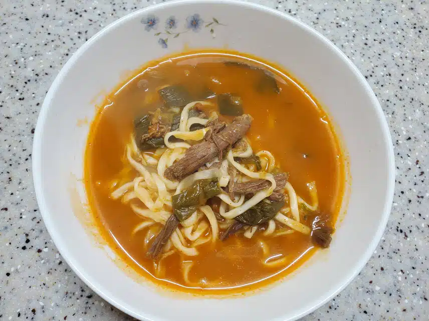 육개장 칼국수