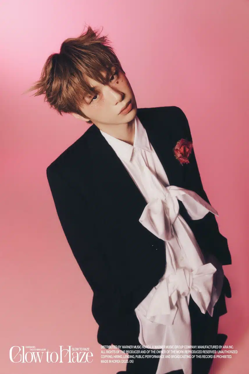 6번째 미니앨범 [𝐆𝐥𝐨𝐰 𝐭𝐨 𝐇𝐚𝐳𝐞] Photograph #3