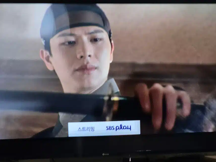 팔척귀 천도재중 팔척귀가 나타나 중전과 뱃속 태아까지 잃는다