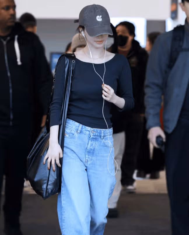 카리나가 유선 이어폰만 쓰는 이유