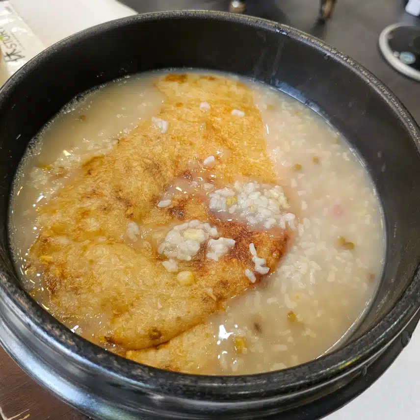 오늘 점심은 닭백숙 먹었어요