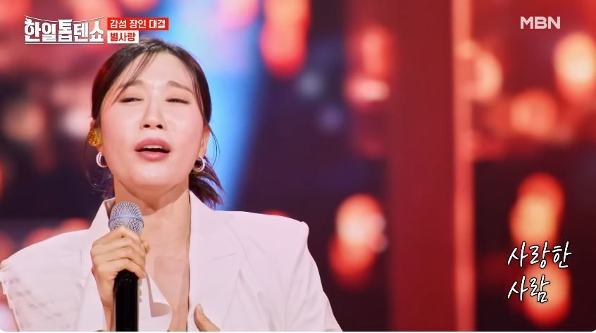짙은 감성이 묻어난 별사랑님의 <앵무새>