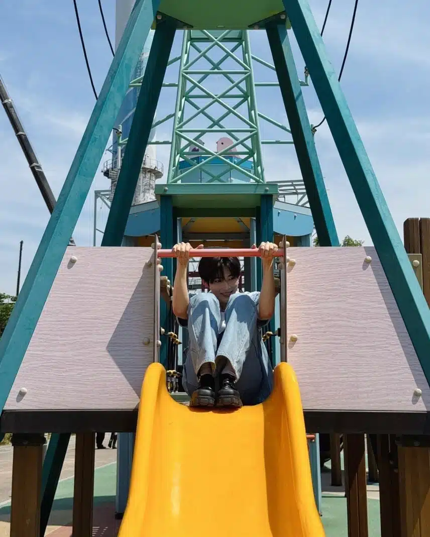 자연광 아래에 빛나는 성한빈 얼굴 ☀️