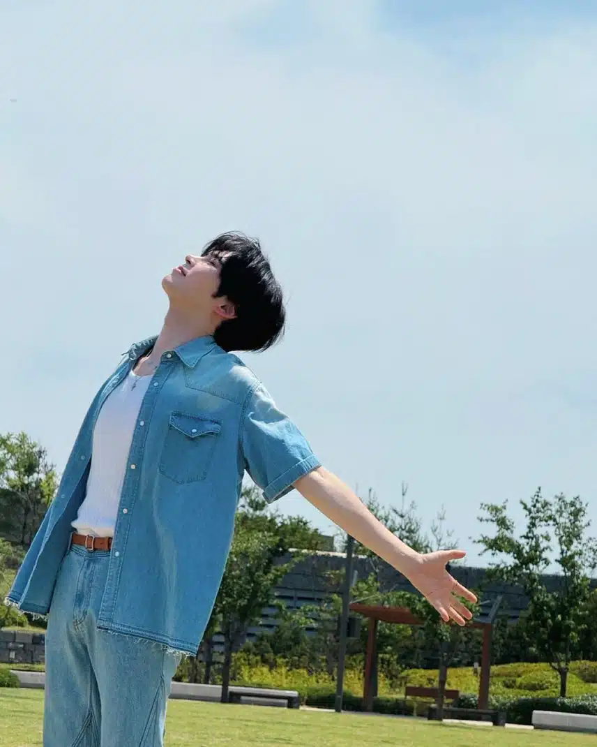 자연광 아래에 빛나는 성한빈 얼굴 ☀️
