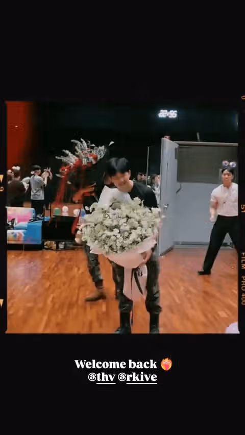제이홉 인스스에 올라온 RM과 뷔 제대 축하 파티