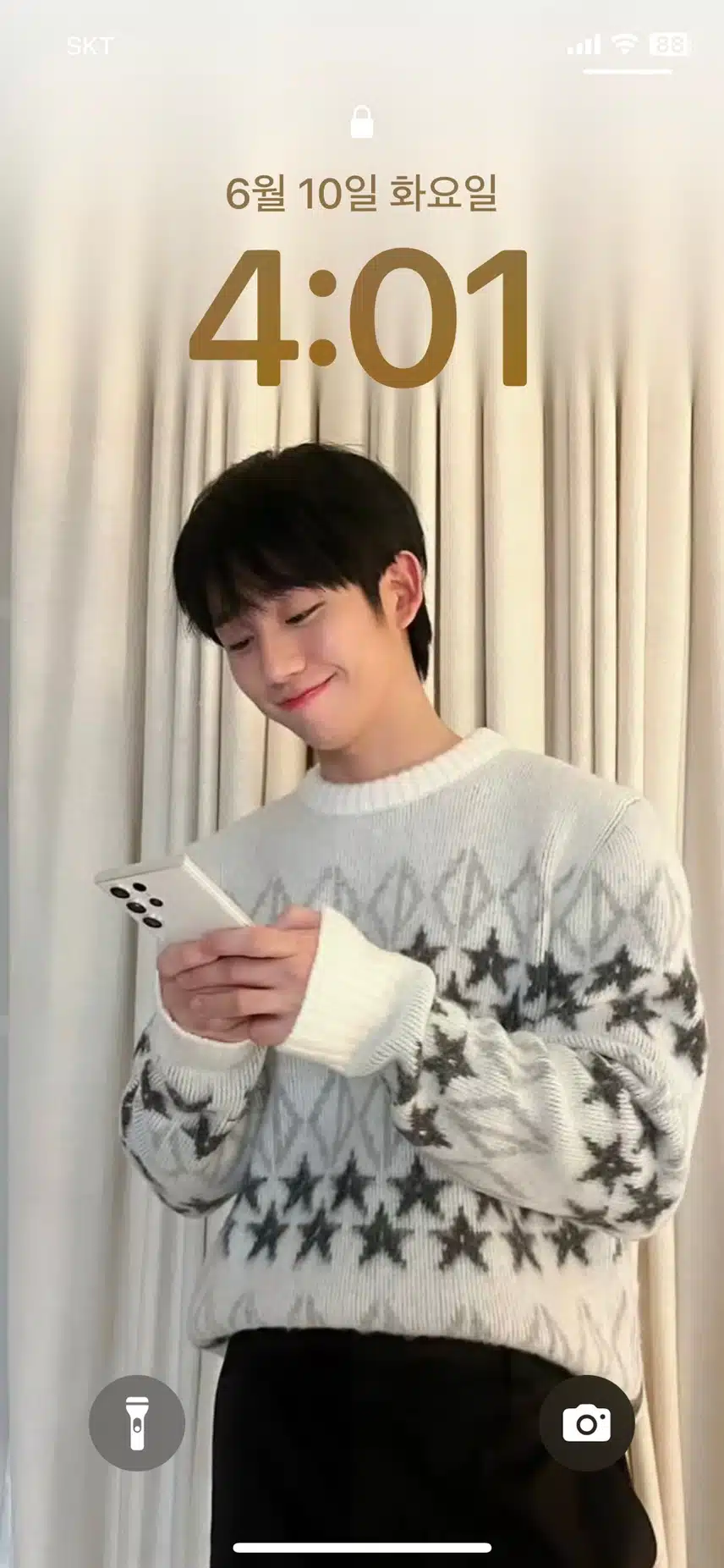💘💌 지금 모습이다ㆍ휴대폰도지금가지고있는것이고