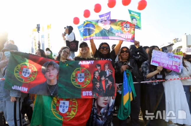 제대 후 첫 라방이 1500만회넘게 조회됐다고해요