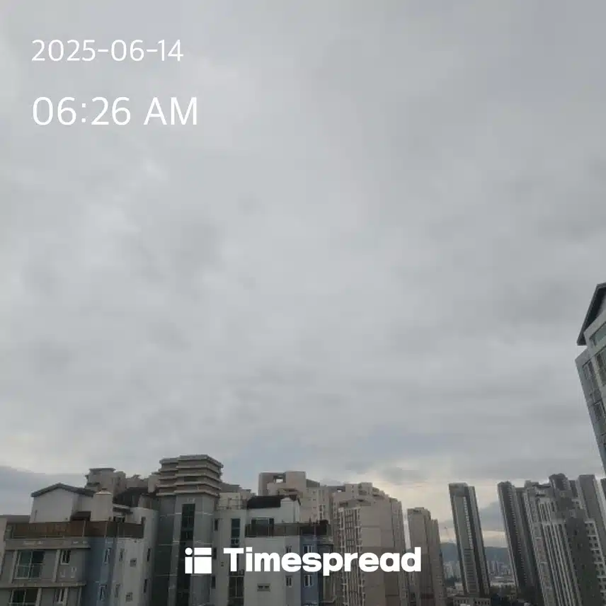 환기시키며 청소 해요