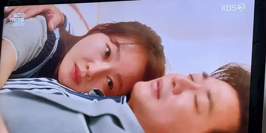  광숙이 한테 테스트 성공했다고 말하며 쓰러지는 한회장