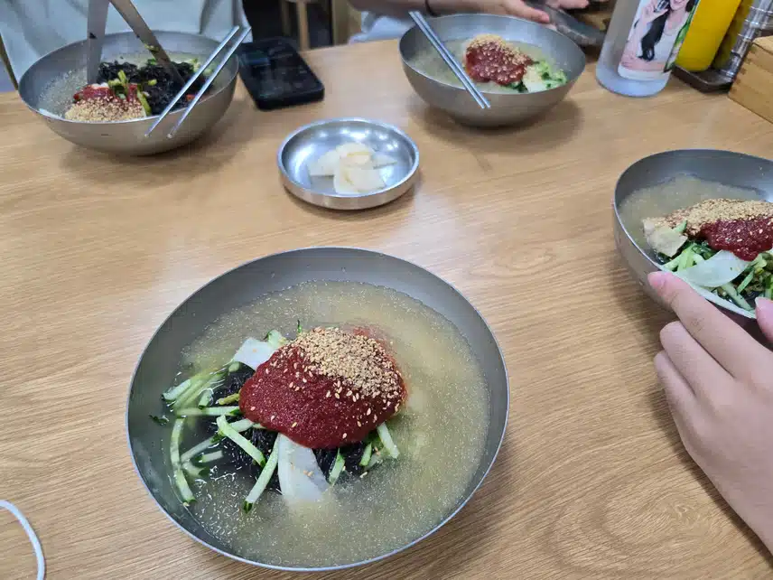 물냉