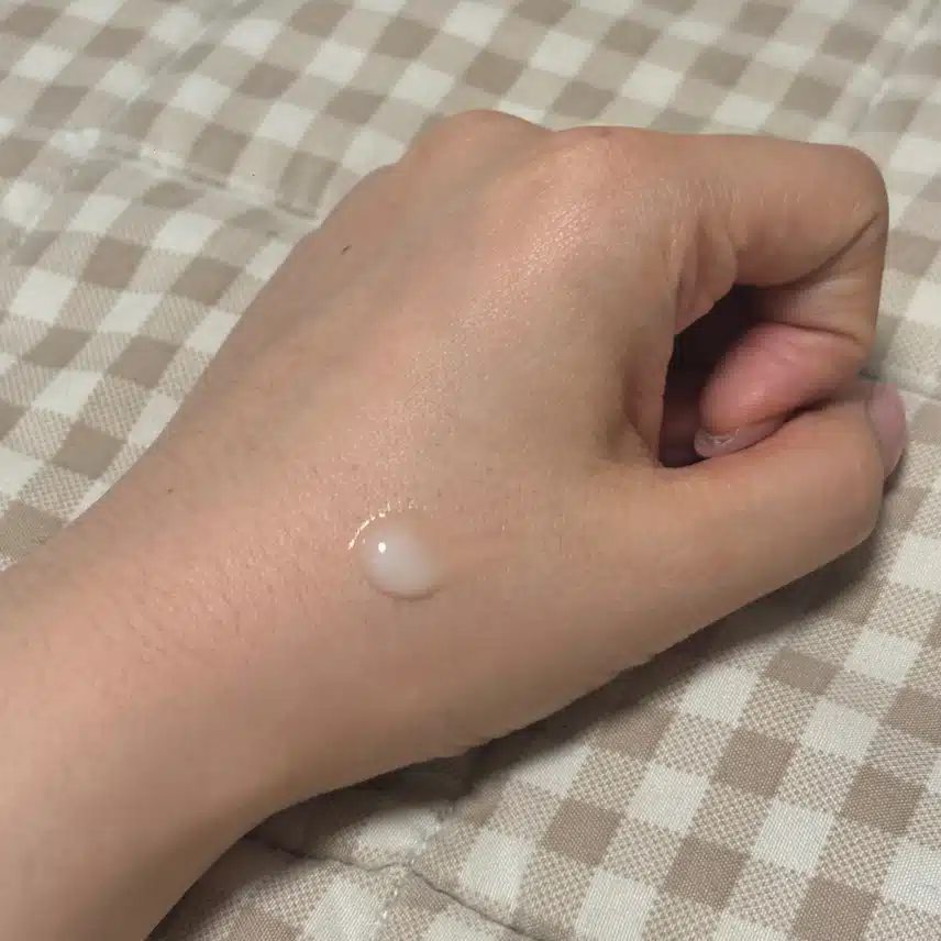 거칠거칠한 피부 주목 🆘 찐으로 효과 본 나이트케어 꿀템 추천 🩶🪽