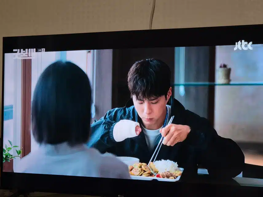 저 해맑은 웃음에 지한나가 마음을 받아주나요??