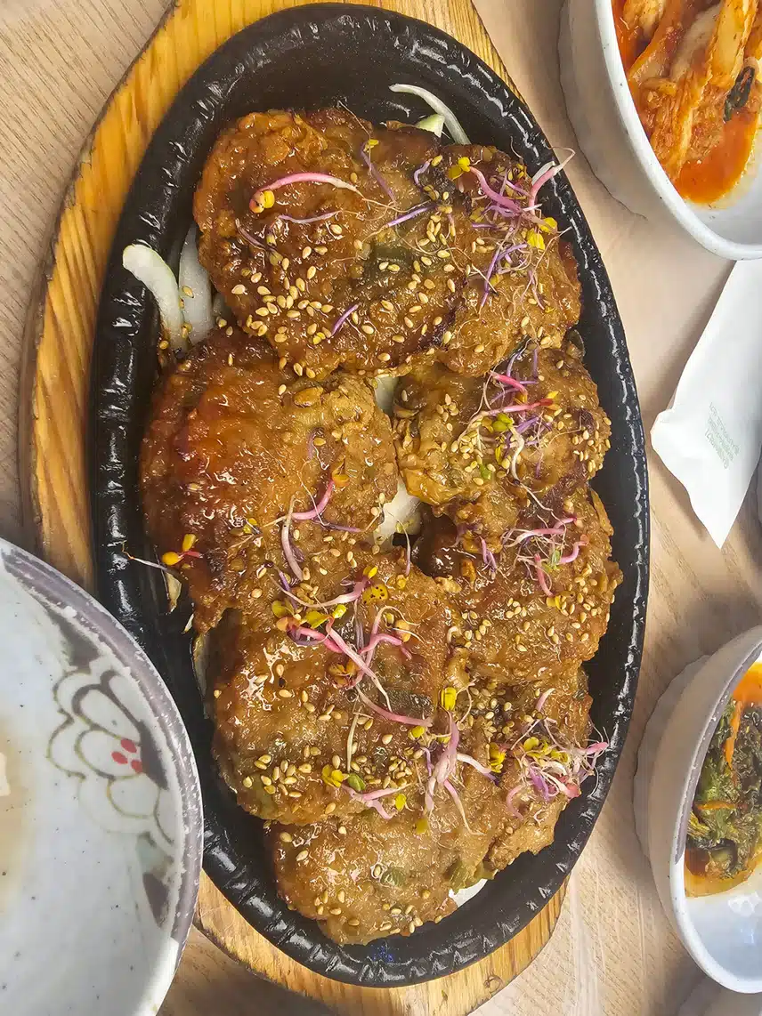 담양 왔으니 떡갈비 먹어야지요.