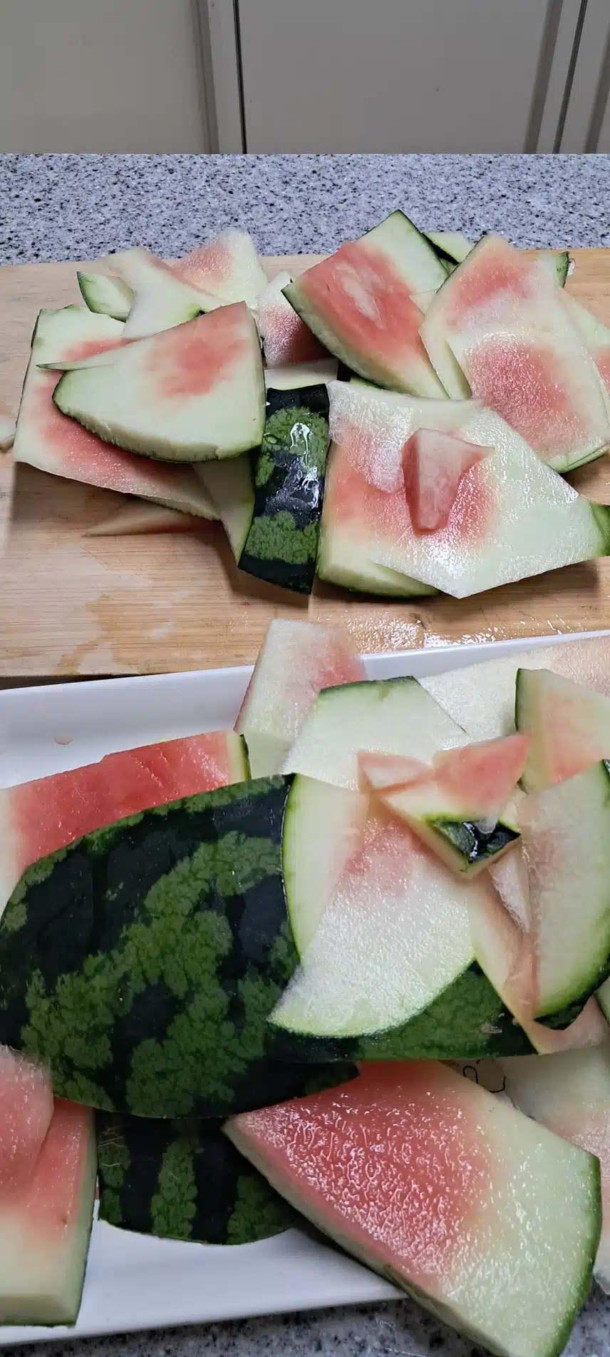수박 깍둑썰어 보관