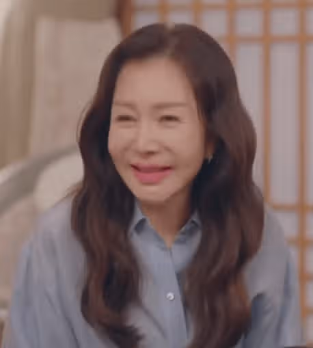 푼수끼 있고 돈 밝히지만 따뜻한  엄마 공주실