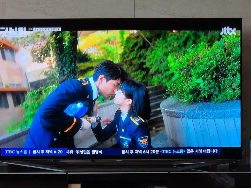 윤동주에 대한 마음을 알게된 지한나