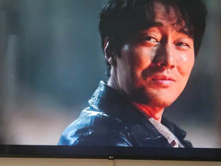 다소 허무한 결말이라 속상하네요