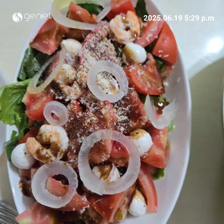 토마토 셀러드