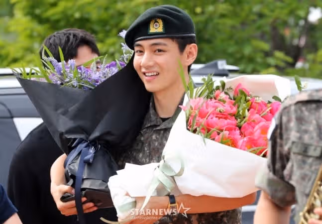 우와아아 뷔, 군복무 중 받은 위문편지 467만장이래요!!대박