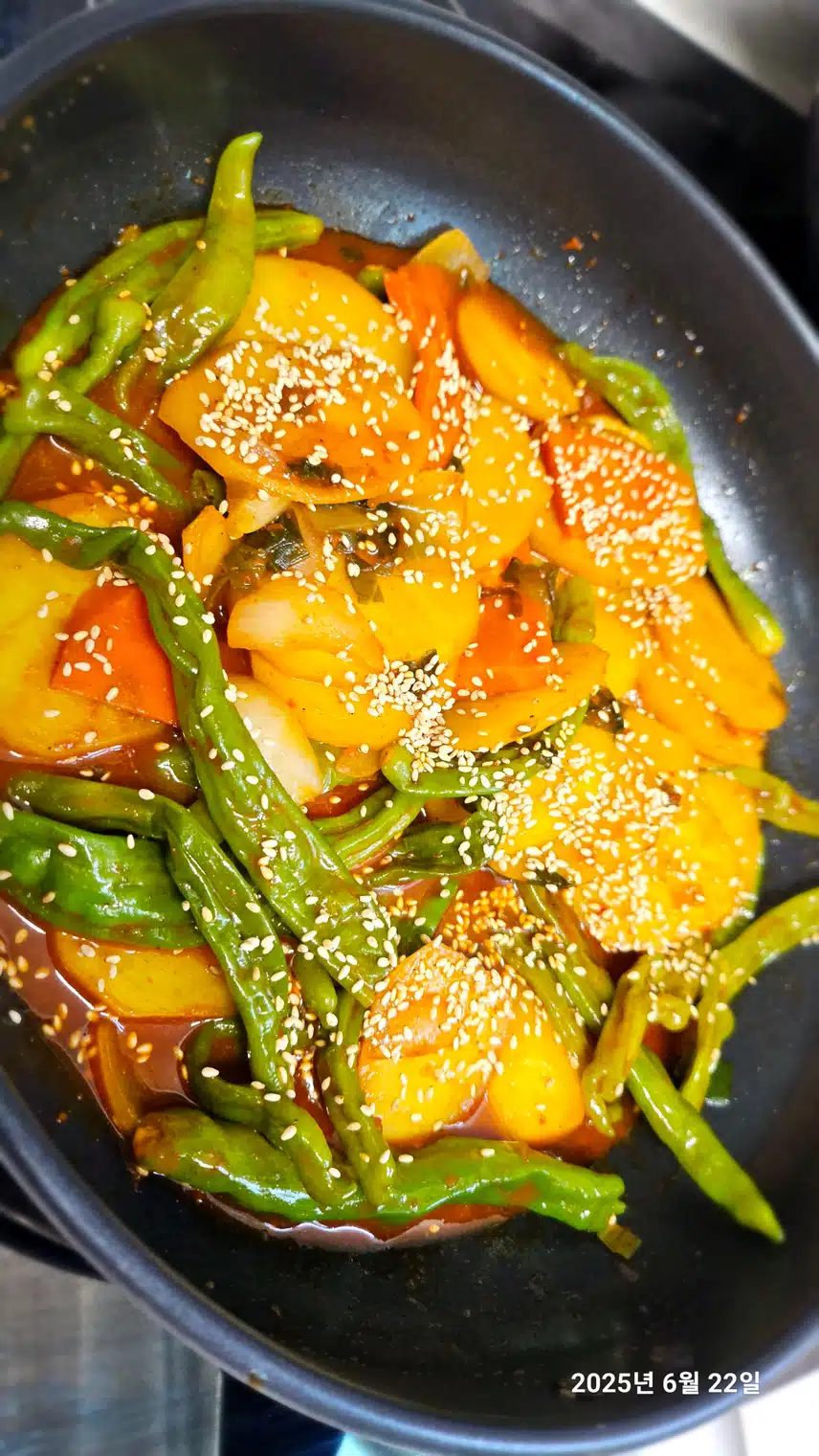 아침반찬-감자꽈리고추조림