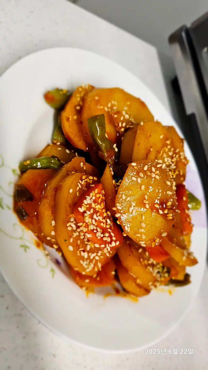 아침반찬-감자꽈리고추조림