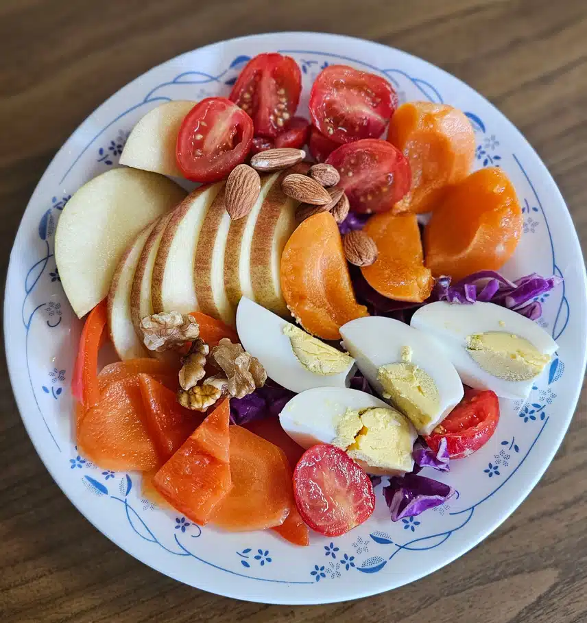 새콤달콤한 아침 한 접시로 🍽