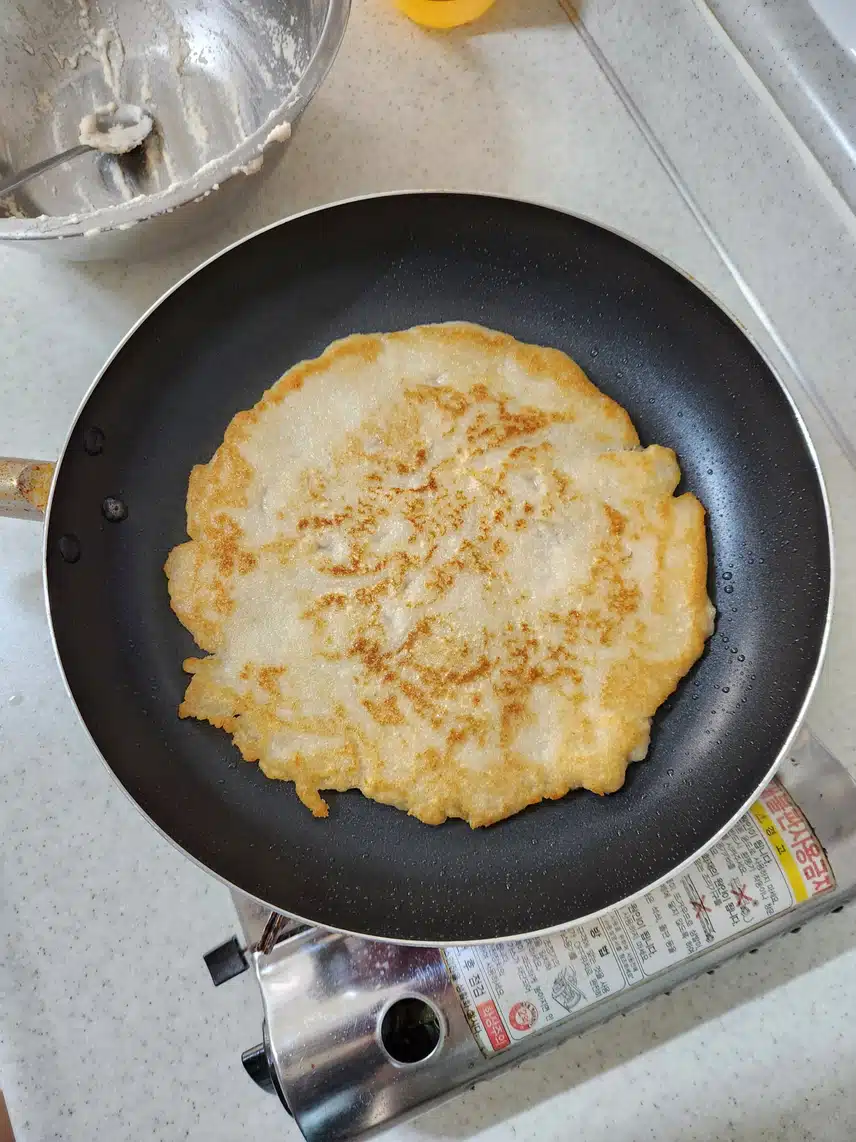 사랑님을 위해 감자전 부쳐 봅니다💗