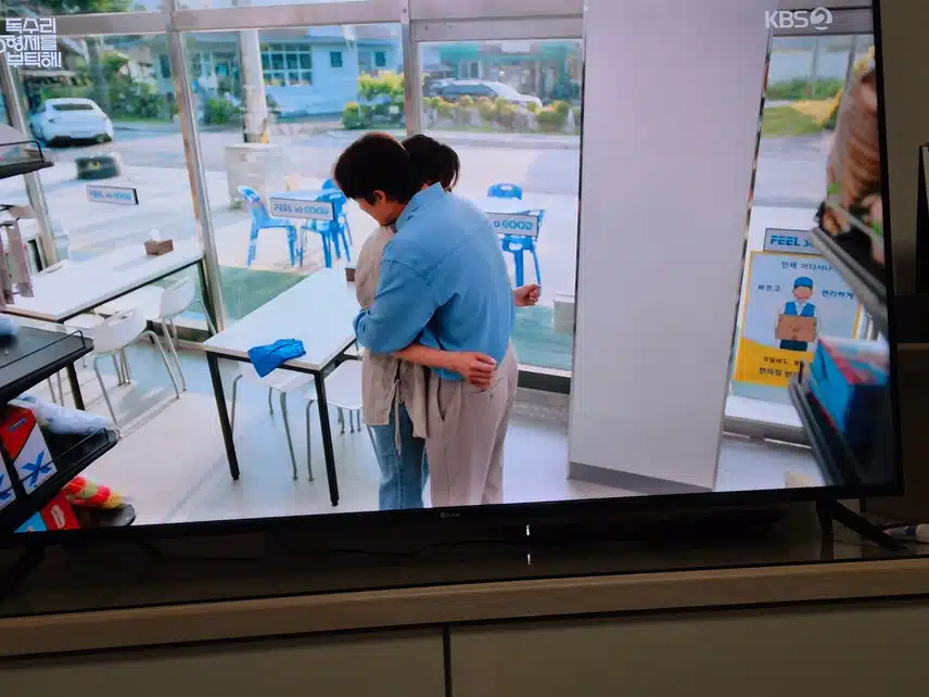 소연은 천수와 미순의 사이를 인정하고 미국으로 돌아가네요