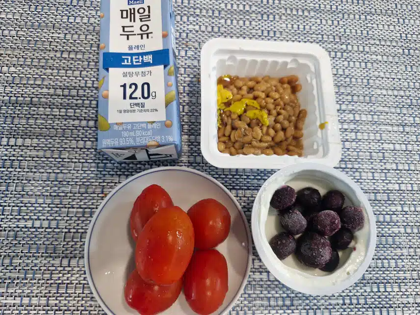 월요일 아침은 간단하게