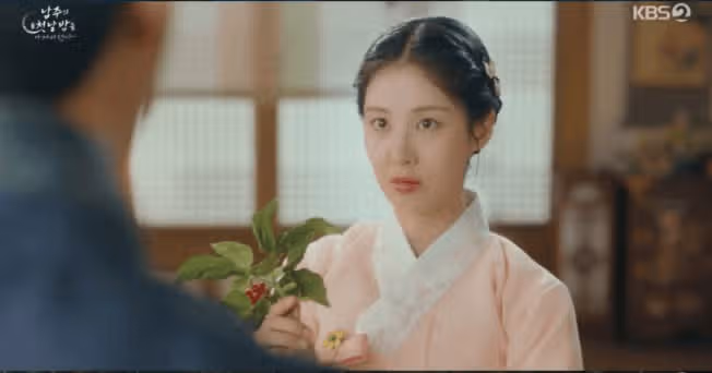 결혼 안한다고 잡아가다니..