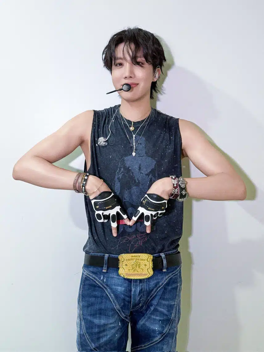 ARMY 사랑이 가득한 제이홉 음악방송 사진