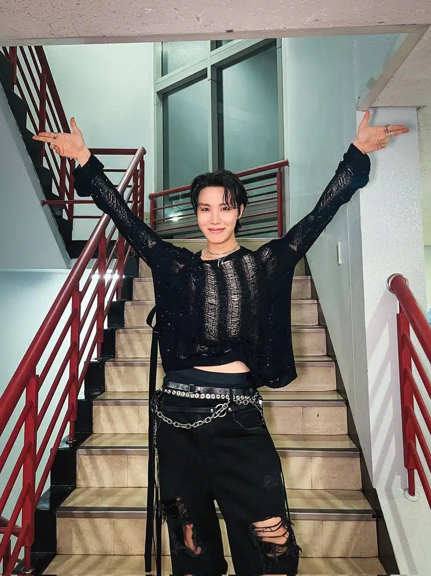 ARMY 사랑이 가득한 제이홉 음악방송 사진