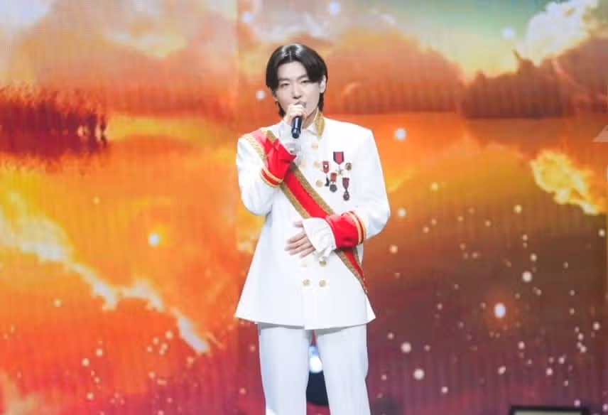 세븐스티즈 최고는 김용빈이죠