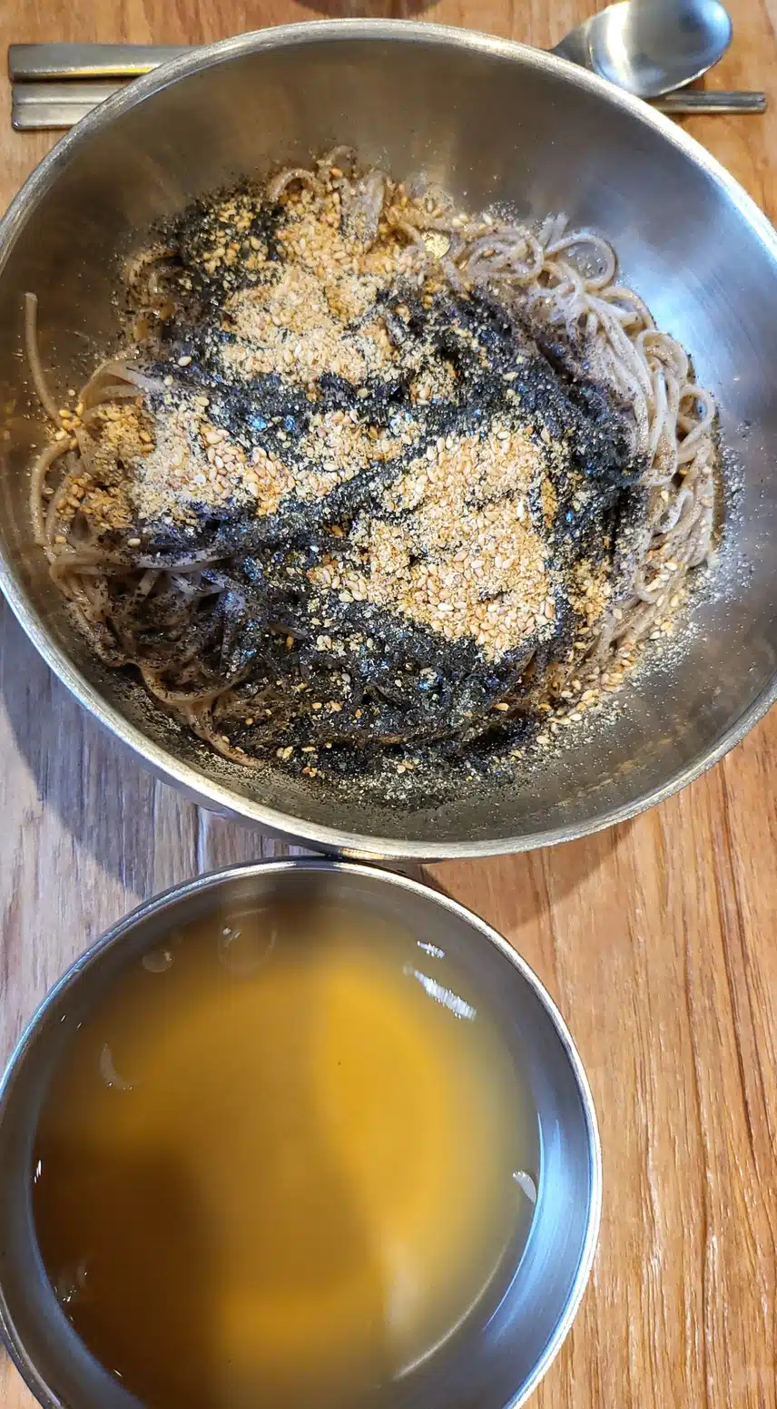 고소한 들깨메밀국수 🍜