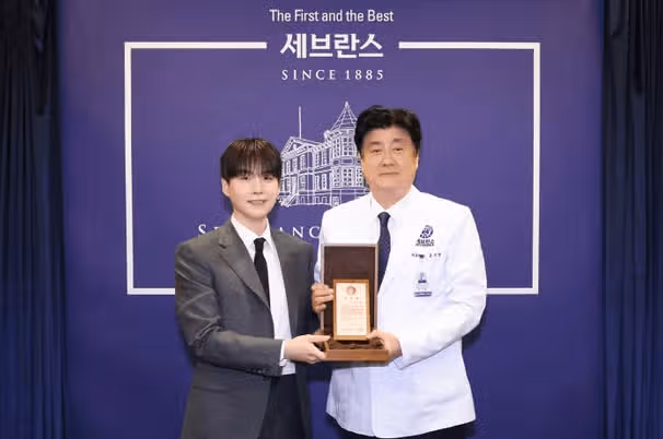 슈가의 기부에 아미가 동참 기부를 시작했나봐요.