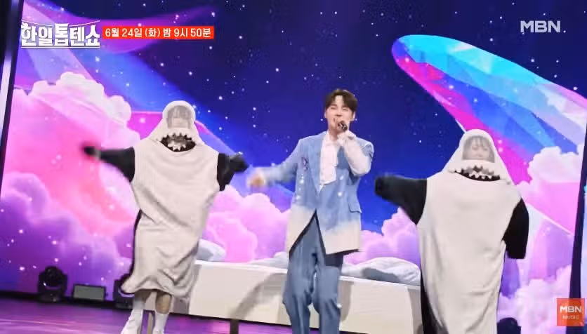 [선공개 영상] 누워서 부르는데도 잘부르는 박서진님