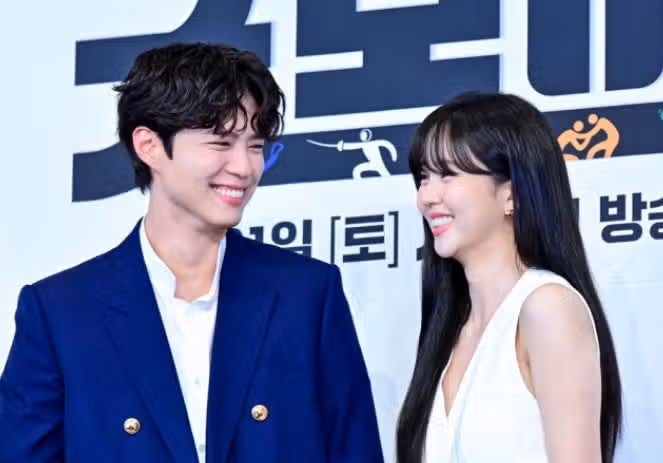 10년만의 재회! '굿보이'로 만난 두 배우의 특별한 인연