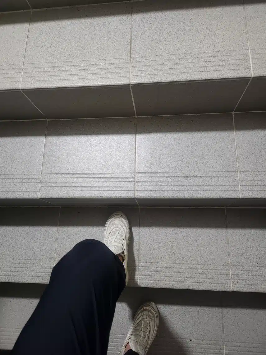 저녁 계단오르기~