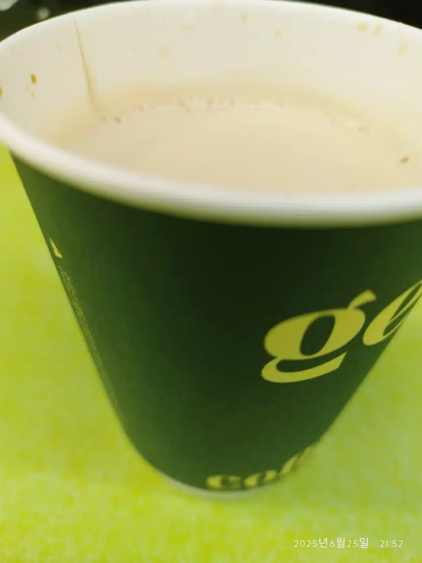 산책, 커피☕