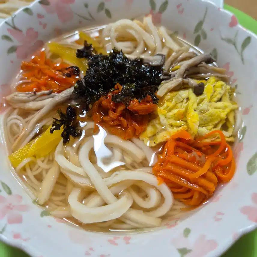 저녁은 집 잔치국수!