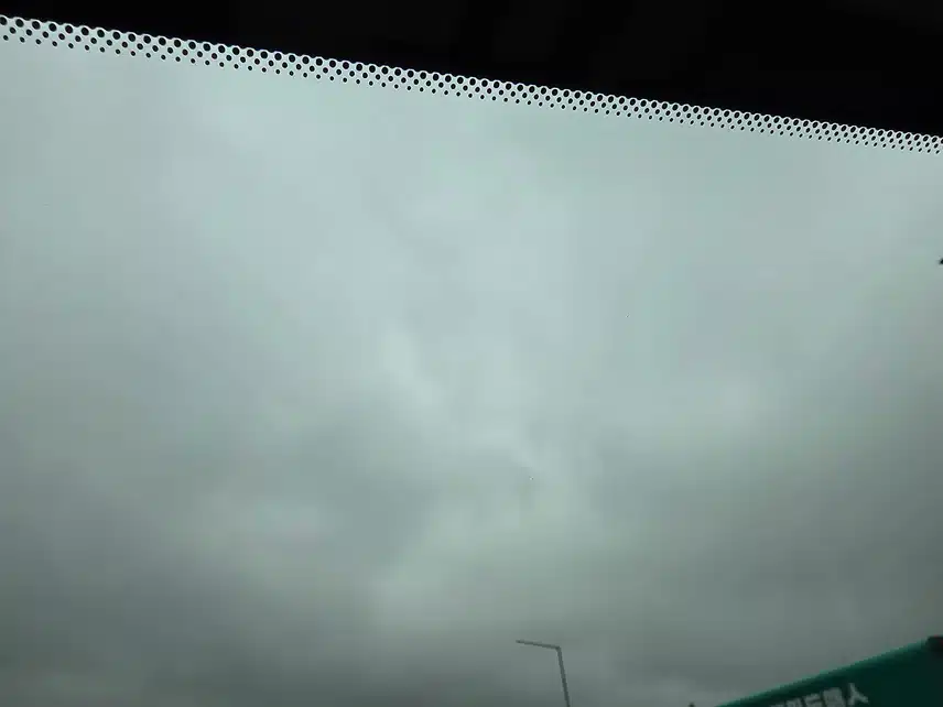 이쪽은 흐림이네요 ⛅️