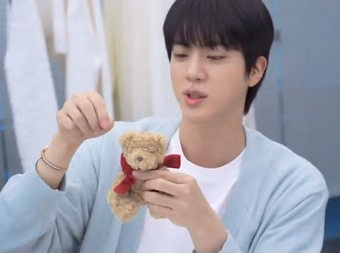 젤라또 피케 x BTS 진 콜라보 소식