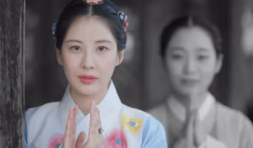 웹소설 속으로 들어와버립니다.