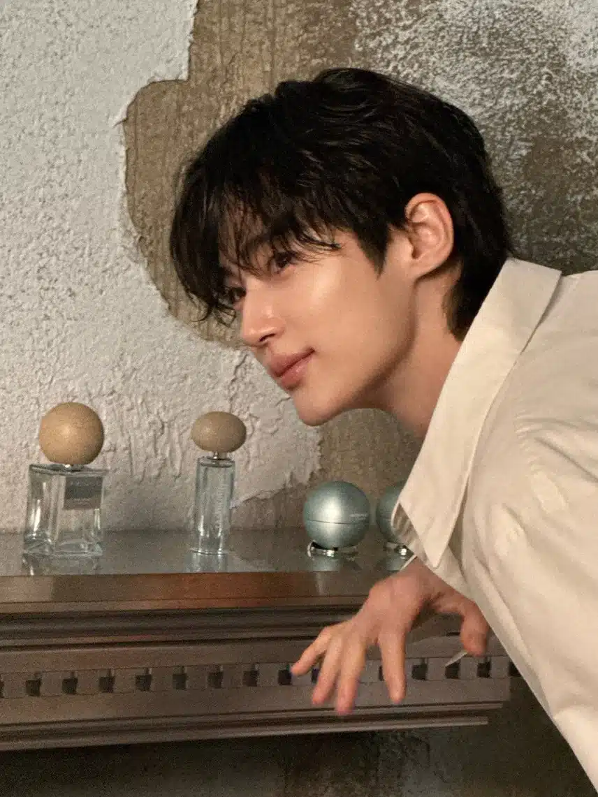 옆모습도 너무 잘생긴 변우석 배우님